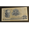 10 kr. 1981 BI . (bi)Kv. 0 * Katv. kr. 90 - Bilder er sedellen du fr. Vurder ogs fra bilder. / Tore Rimstad: kr.  35,-