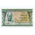 -24- Guinea, Lot 9x 1000 Francs1960K, VK - Pic15. Kv. 1+/XF. / Numisma Mynthandel A/S: kr.  300,-