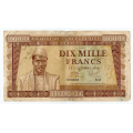 -34- Guinea, 10000 Francs 1958, kv. 1-, bretterift. - Pic12. Flekker. / Numisma Mynthandel A/S: kr.  842,-