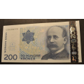 200 kr. 209 Litra C  * Kv. 0 ** - Bilder er sedellen du fr. Usirkulert pen sedell. Kv.0. Vurder ogs fra bilder. IKKE SALR. / Tore Rimstad: kr.  350,-